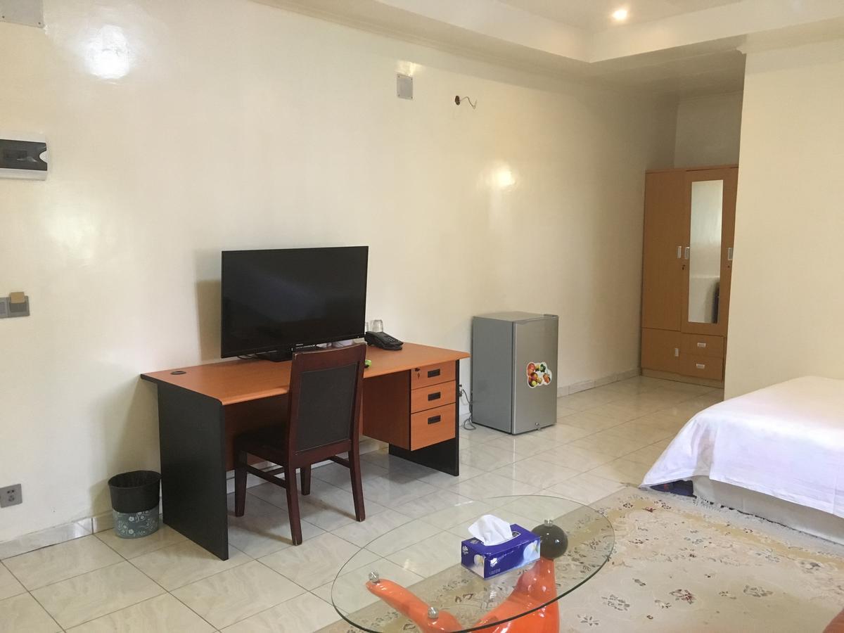 Shanghai Hotel NʼDjamena Dış mekan fotoğraf