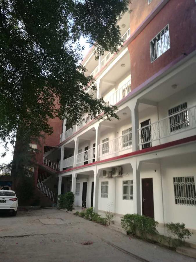 Shanghai Hotel NʼDjamena Dış mekan fotoğraf